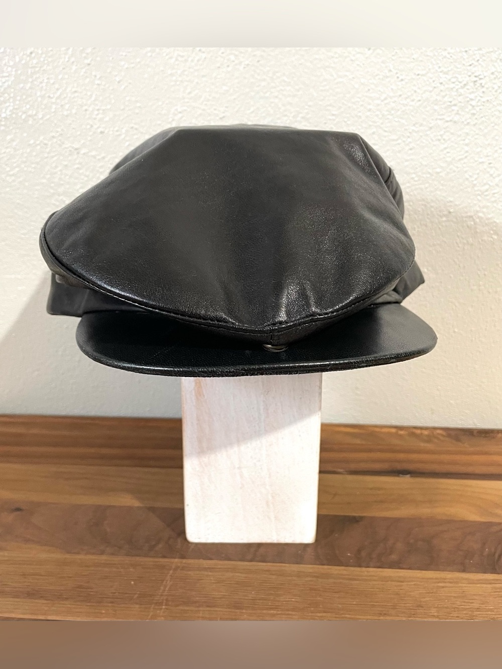 Black Butter Soft Leather Newsboy Cabbie Cap Hat Snap Brim Large/XL Dockers Moto